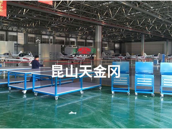 工具柜定制廠家講述實(shí)用又環(huán)保-工廠車間不能錯(cuò)過的好柜子！