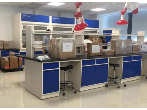 工具柜廠家天金岡秉承天的胸懷、金的品質(zhì)、岡的服務(wù)