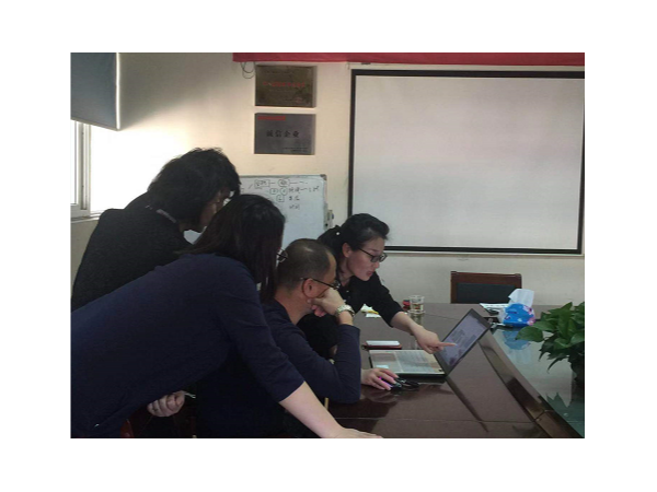 工具柜廠家天金岡為牛商企業新秀規劃車間！