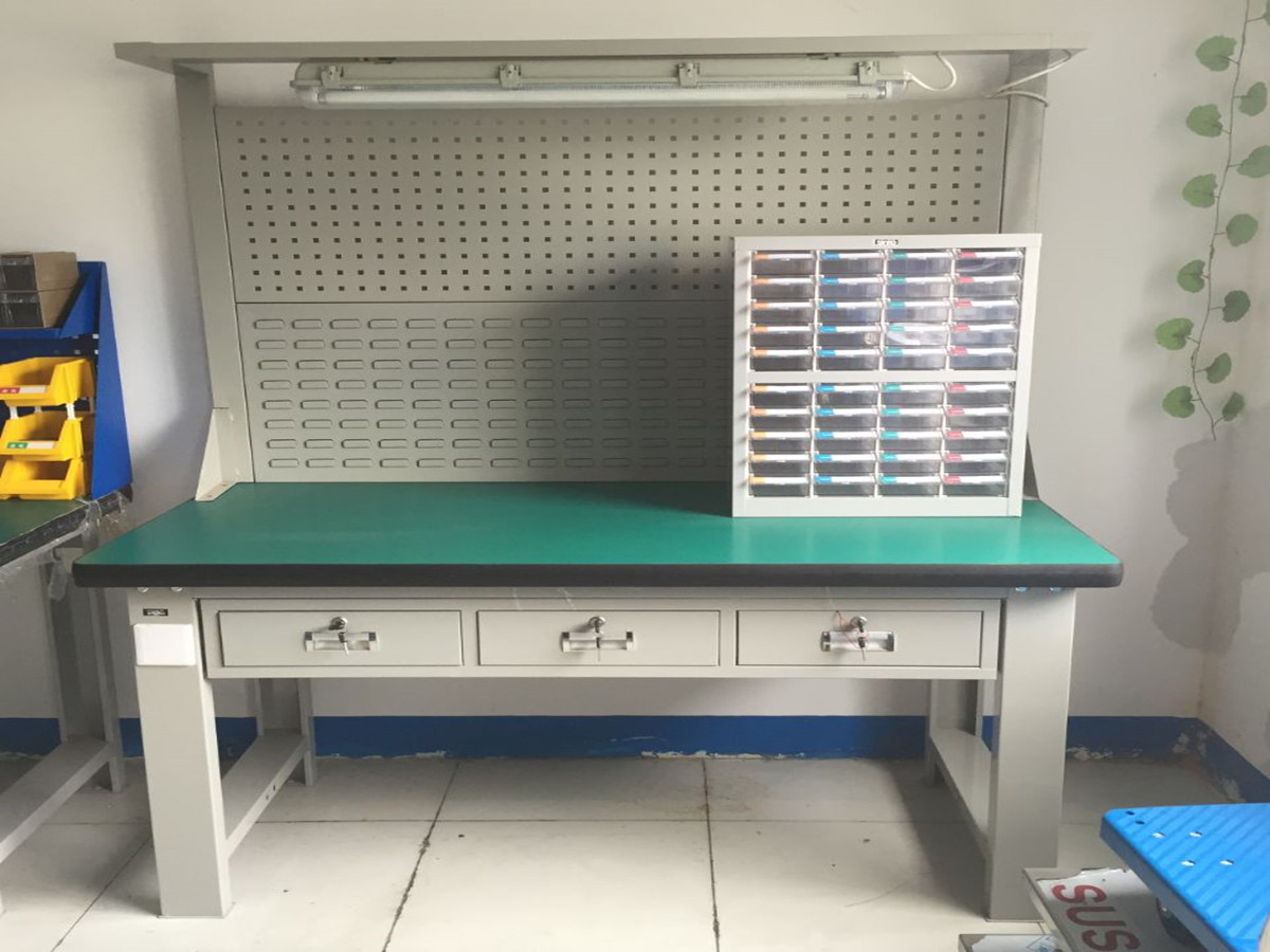 鉗工臺，為車間提供一站式服務(wù)【天金岡】