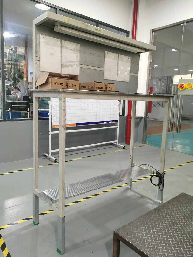 實(shí)驗(yàn)室工作臺(tái)定制