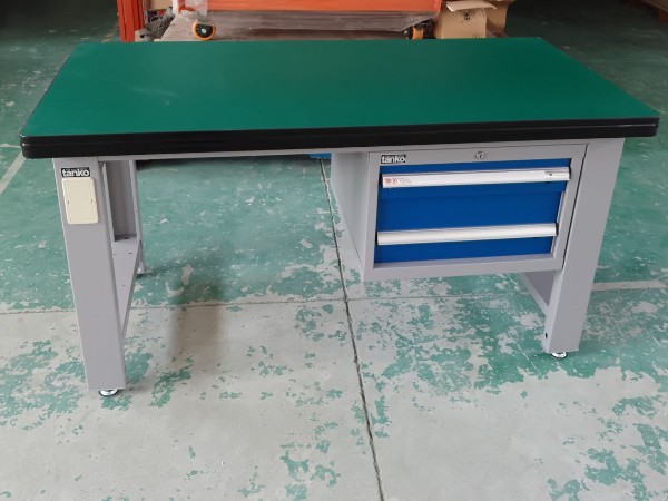 車(chē)間重型鉗工臺(tái) 有什么優(yōu)勢(shì)