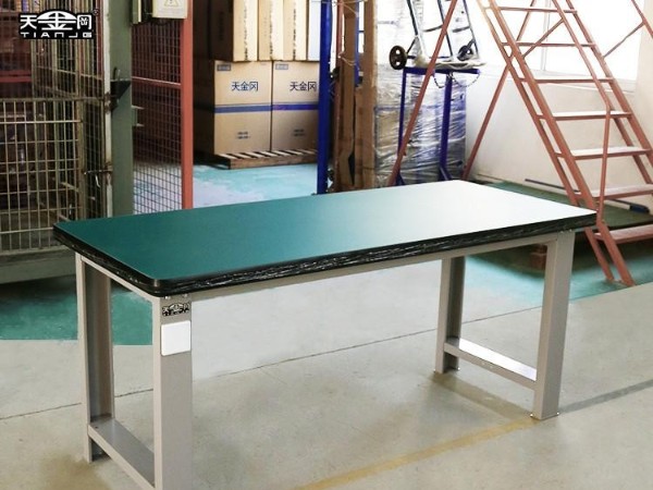 電子廠用什么牌子的防靜電工作臺比較好？