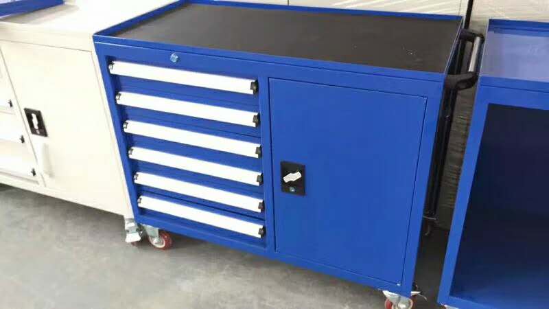 可來(lái)圖定制工具車(chē)